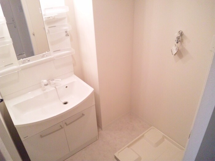 物件内観写真11　(洗面)
