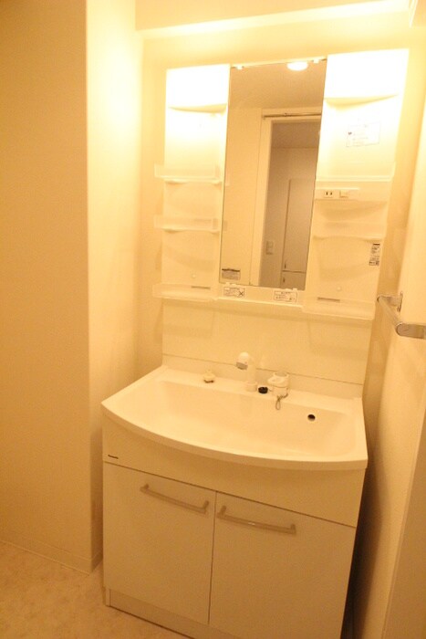 物件内観写真12　(洗面)