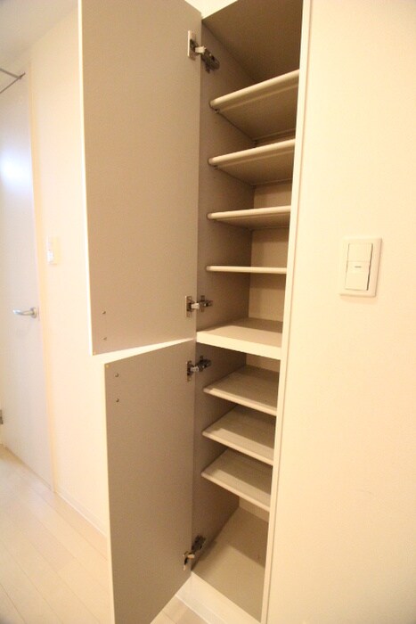 物件内観写真19　(靴箱)