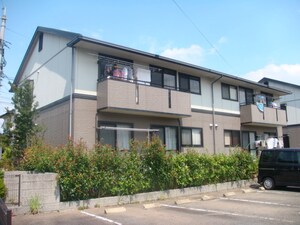 ステラ柏原ⅡＡ棟外観写真