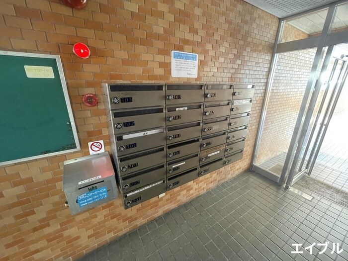 物件外観写真6　(建物設備)