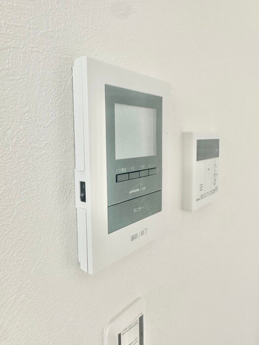 物件内観写真12　(廊下)