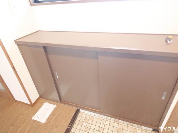 物件内観写真15　(靴箱)