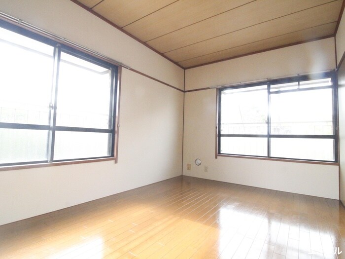 物件内観写真19　(居室)