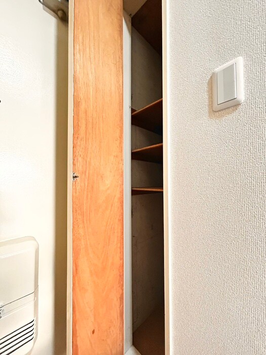 物件内観写真5　(靴箱)