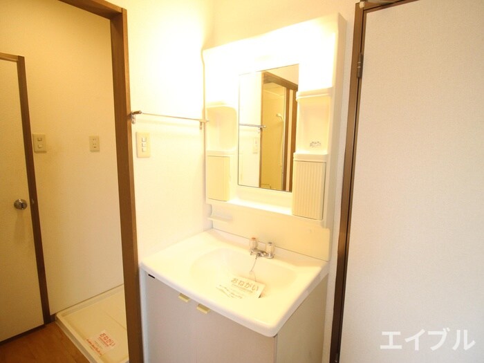 物件内観写真13　(洗面)