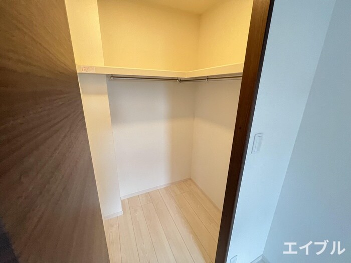 物件内観写真11　(収納)