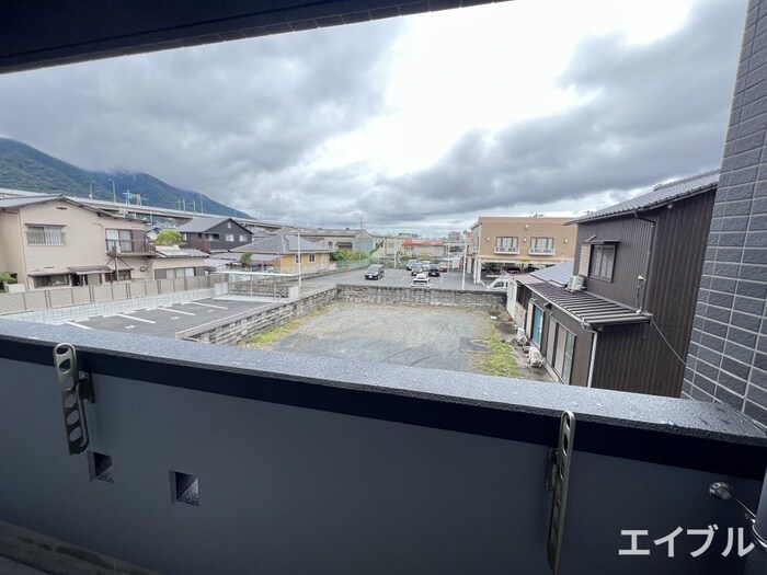 物件内観写真19　(室内からの展望)