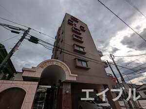 リッシュ・アヴェニール外観写真
