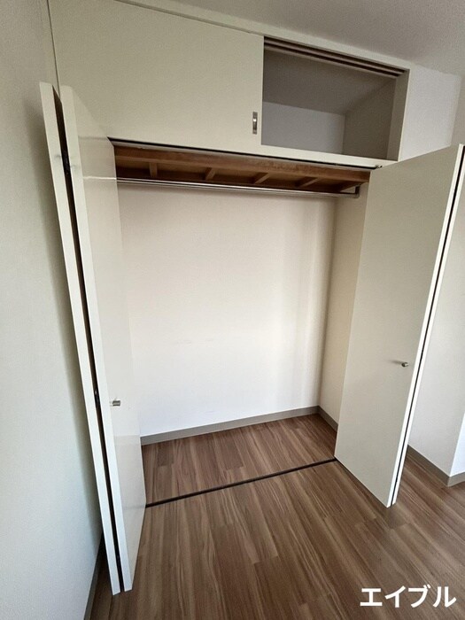 物件内観写真10　(収納)