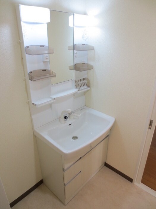 物件内観写真12　(洗面)