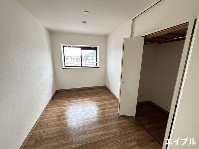 物件内観写真12　(居室)