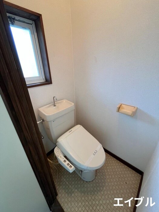 物件内観写真12　(トイレ)