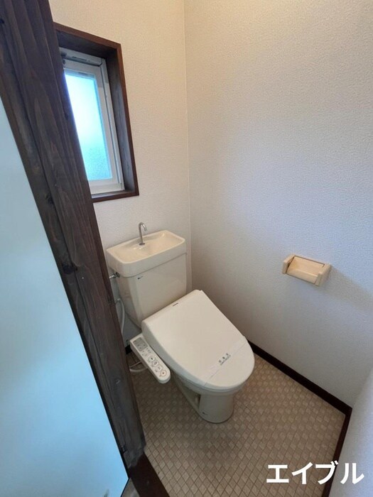 物件内観写真12　(トイレ)