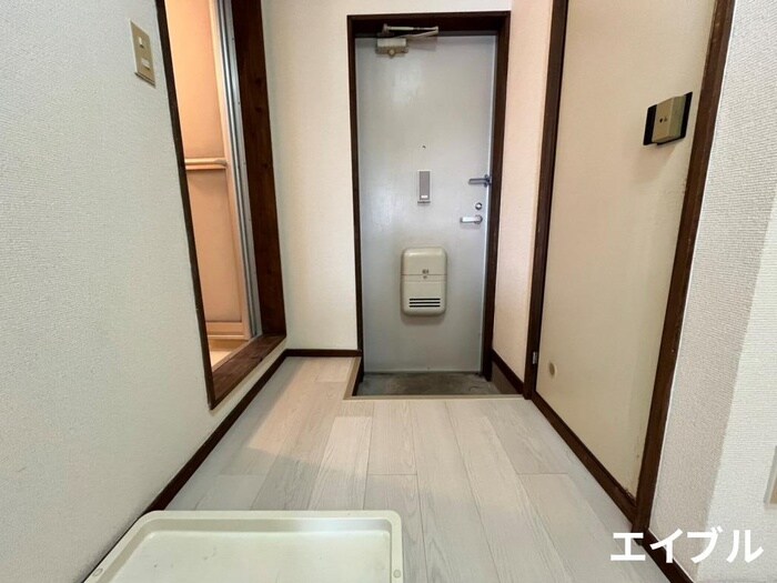 物件内観写真15　(廊下)