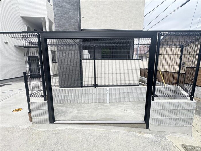 物件外観写真6　(建物設備)