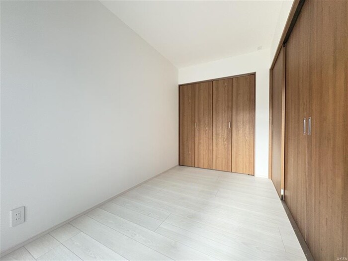 物件内観写真10　(居室)