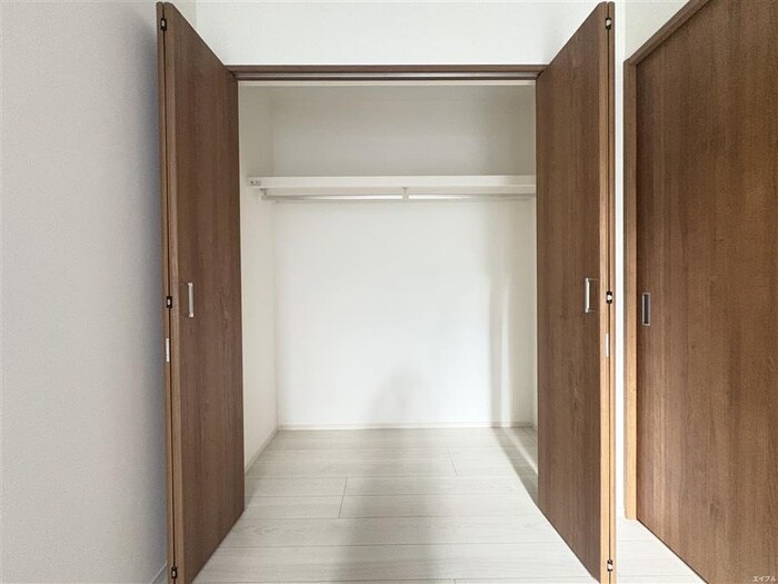 物件内観写真16　(収納)