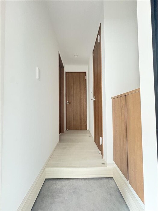 物件内観写真19　(廊下)