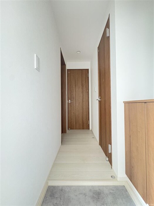 物件内観写真19　(廊下)