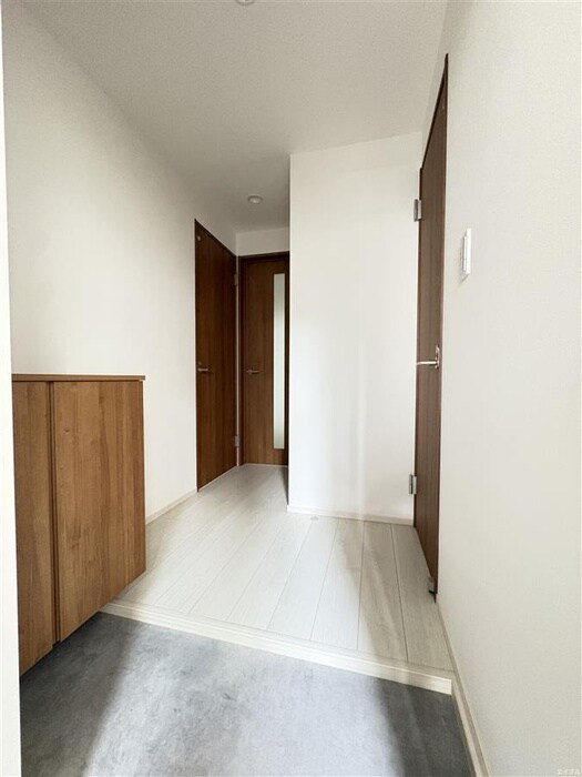 物件内観写真19　(廊下)