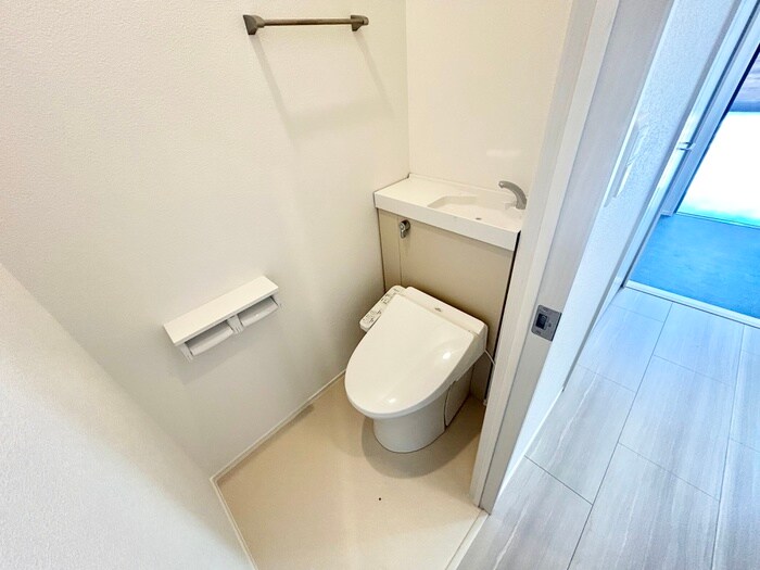 物件内観写真7　(トイレ)