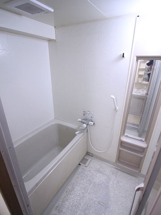 物件内観写真12　(バス／シャワールーム等)