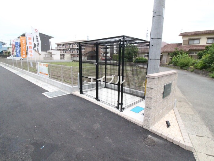 物件外観写真4　(建物設備)