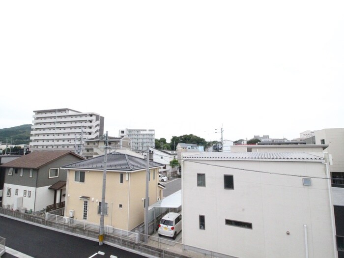 物件内観写真15　(室内からの展望)