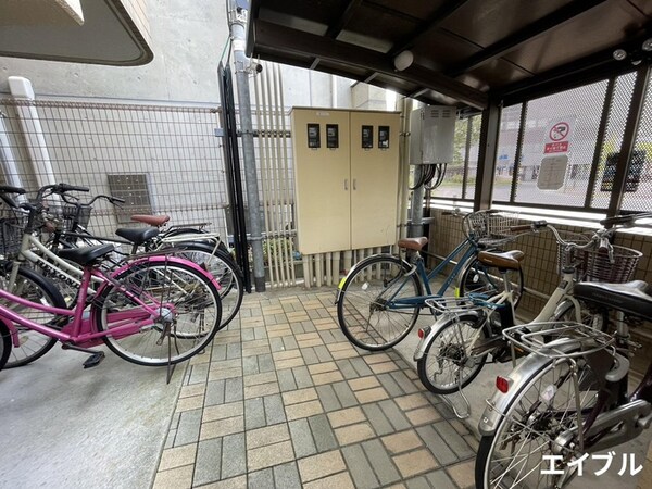 駐輪場
