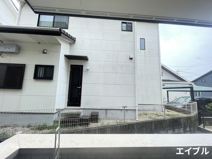 物件内観写真14　(室内からの展望)