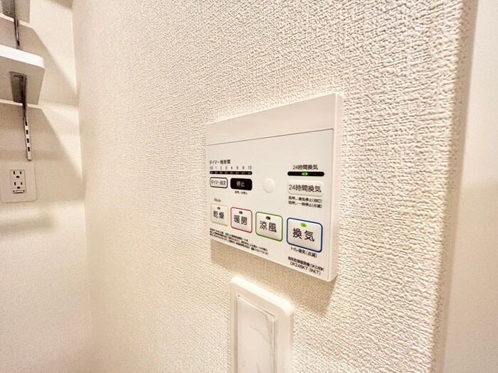 物件内観写真17　(内観写真)