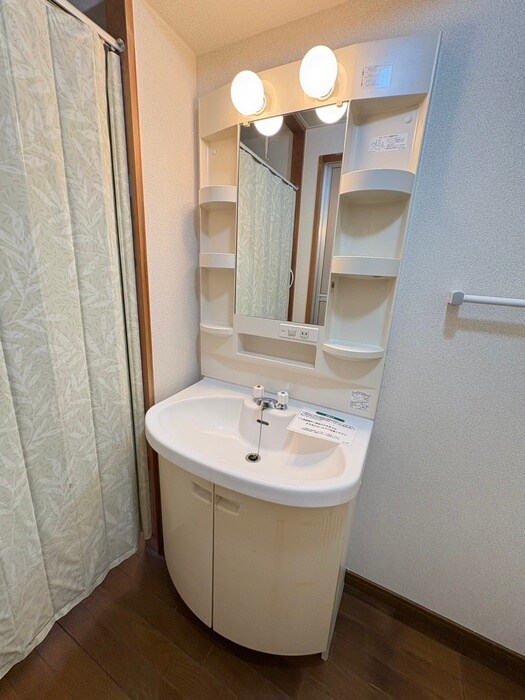 物件内観写真14　(トイレ)