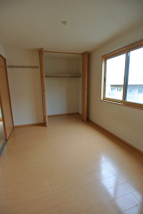 物件内観写真5　(居室)