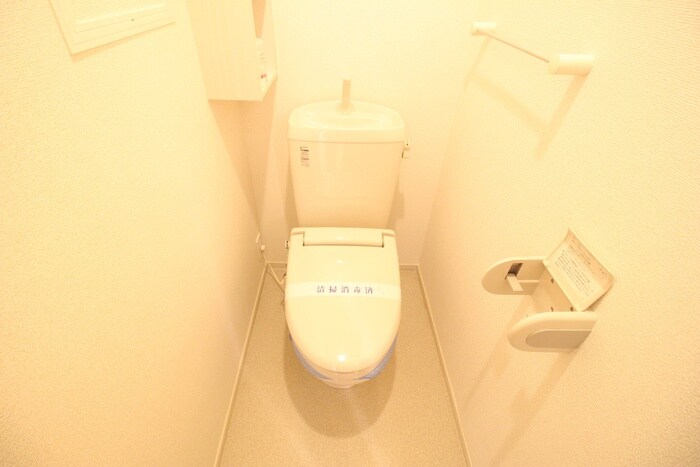 物件内観写真12　(トイレ)