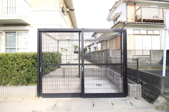 物件外観写真6　(建物設備)