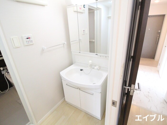 物件内観写真7　(洗面)