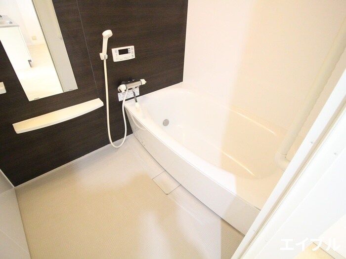 物件内観写真8　(バス／シャワールーム等)