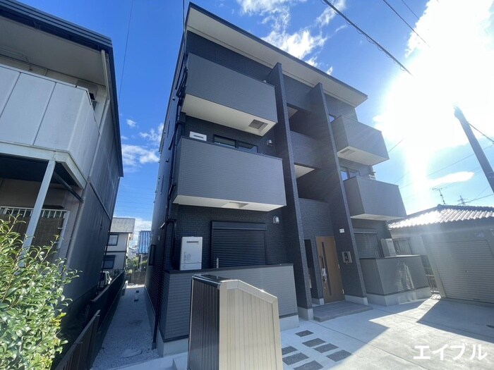 物件外観写真1　(外観写真)