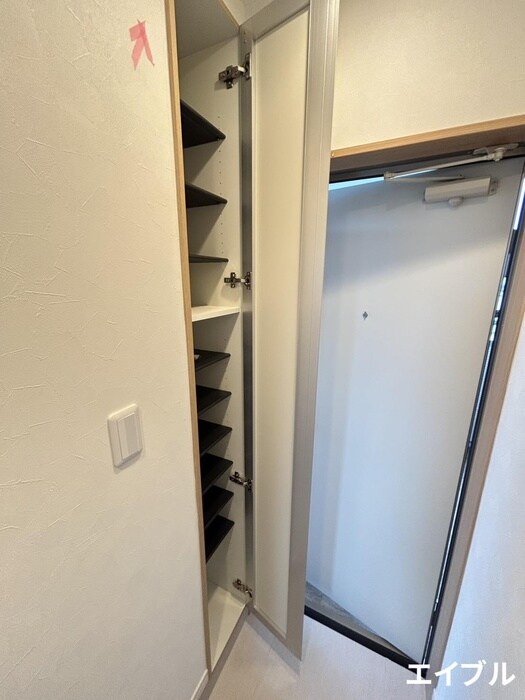 物件内観写真19　(靴箱)