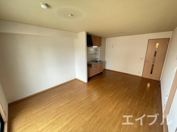 物件内観写真4　(居室)