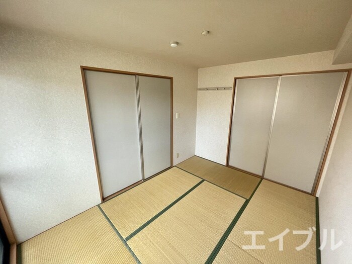 物件内観写真5　(居室)