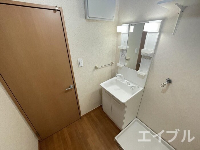 物件内観写真11　(洗面)