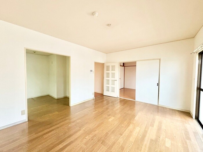 物件内観写真5　(居室)