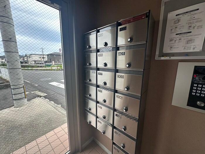 物件外観写真3　(建物設備)