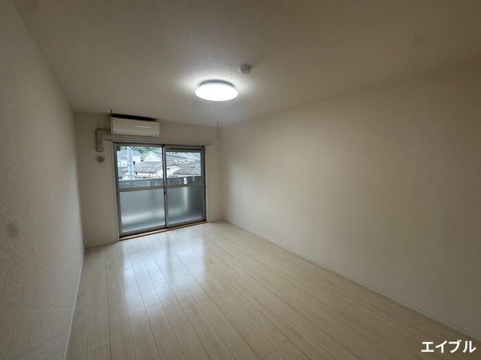 物件内観写真18　(居室)