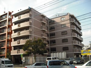 カインダマンション外観写真