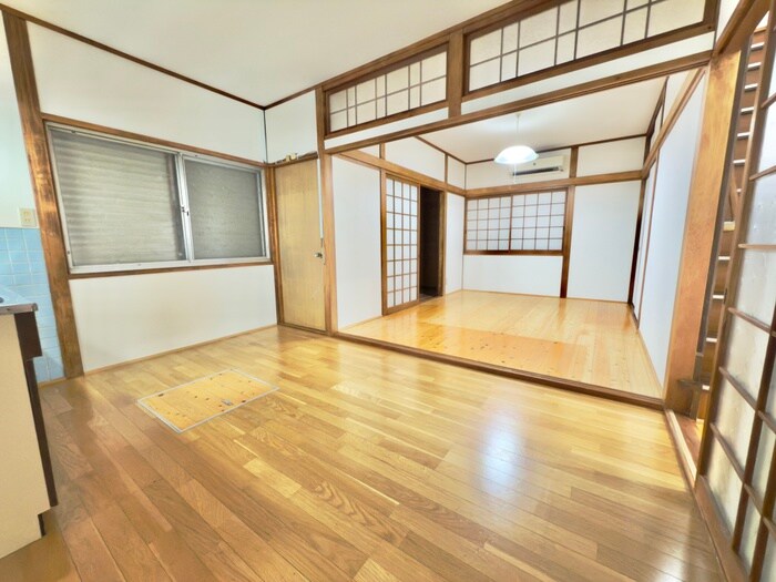 物件内観写真19　(居室)