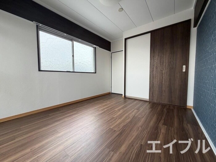 隼人マンションの居室