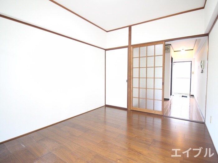 物件内観写真8　(居室)